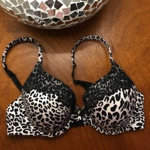 Victoria’s Secret Bra 32C